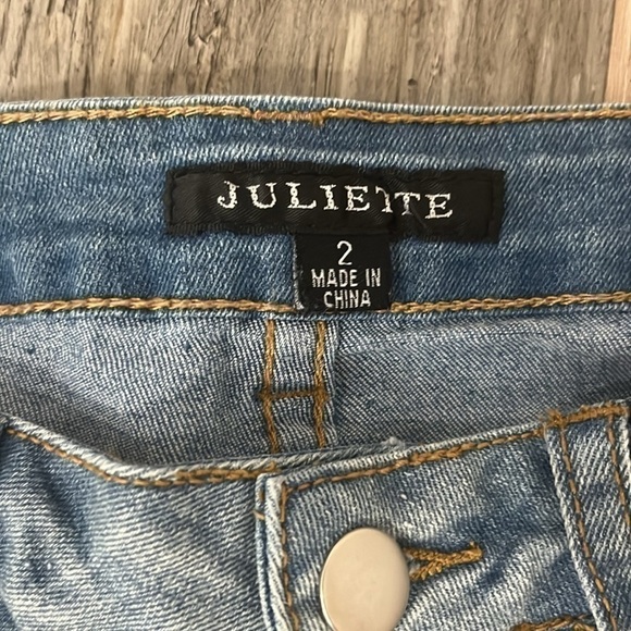 Juliette Red Crochet Flower Power distressed Jeans Size 2 Mid waist - Picture 6 of 11